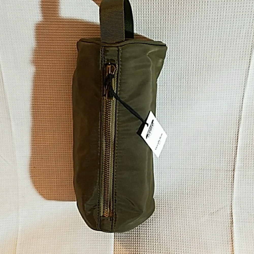 Travel case